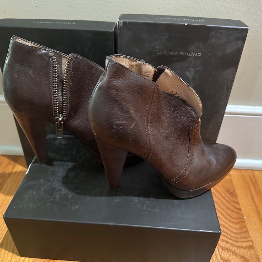 Leather Frye Harlow Campus Bootie